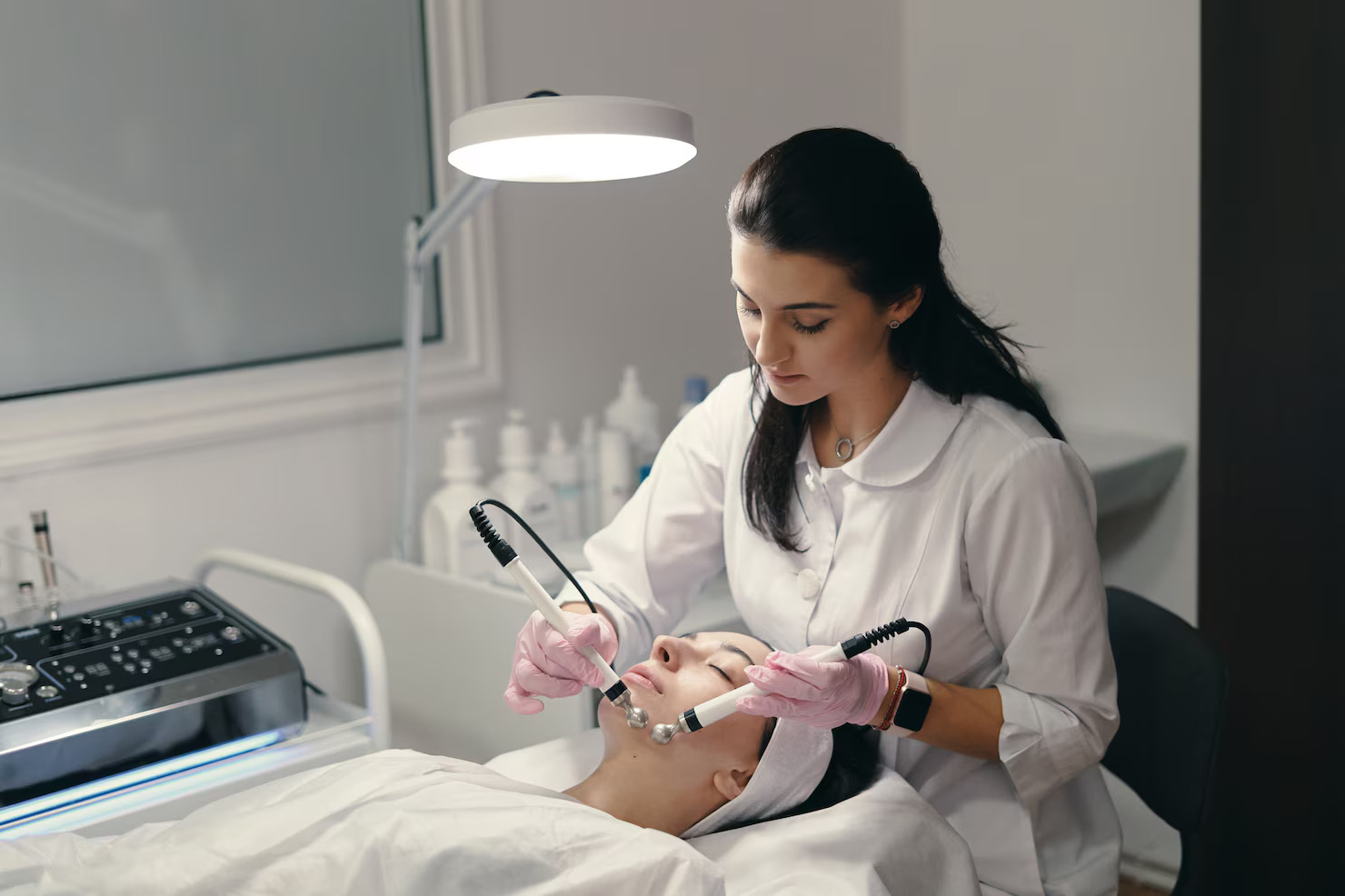 Commonwealth Dermatology team