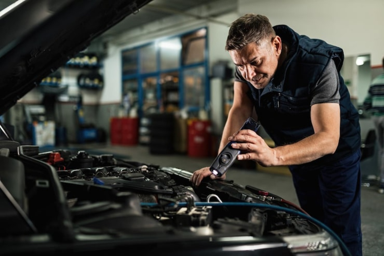 Franchi Brothers Auto Body team